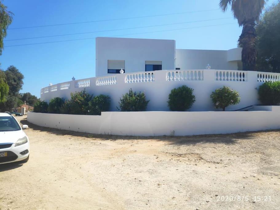 Blue Skies Villas 1&2 Mexilhoeira Grande Экстерьер фото