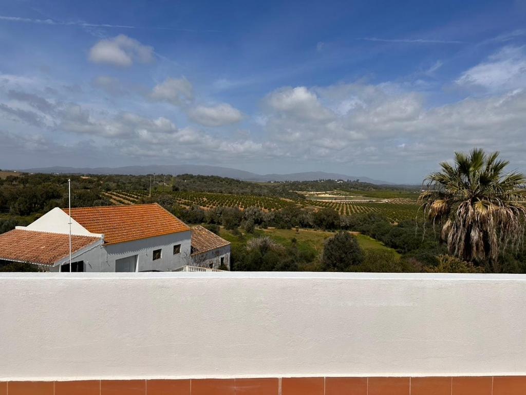 Blue Skies Villas 1&2 Mexilhoeira Grande Экстерьер фото